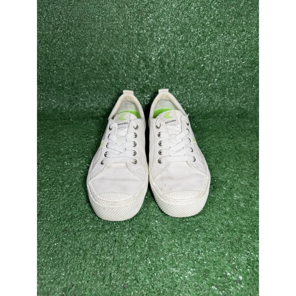Cariuma oca low